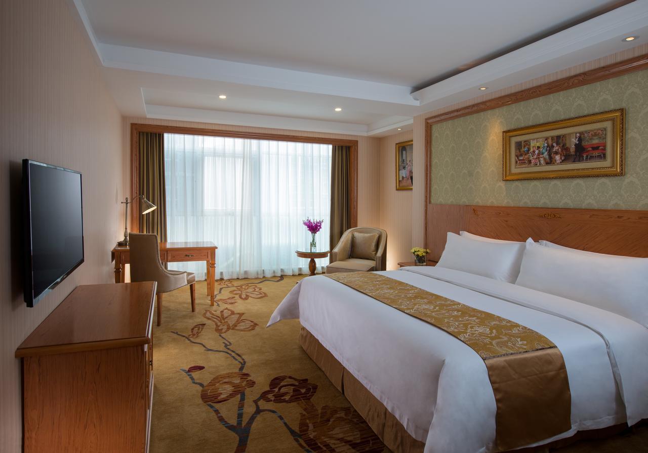 Vienna International Hotel Shanghai Pudong Huinan Exteriör bild